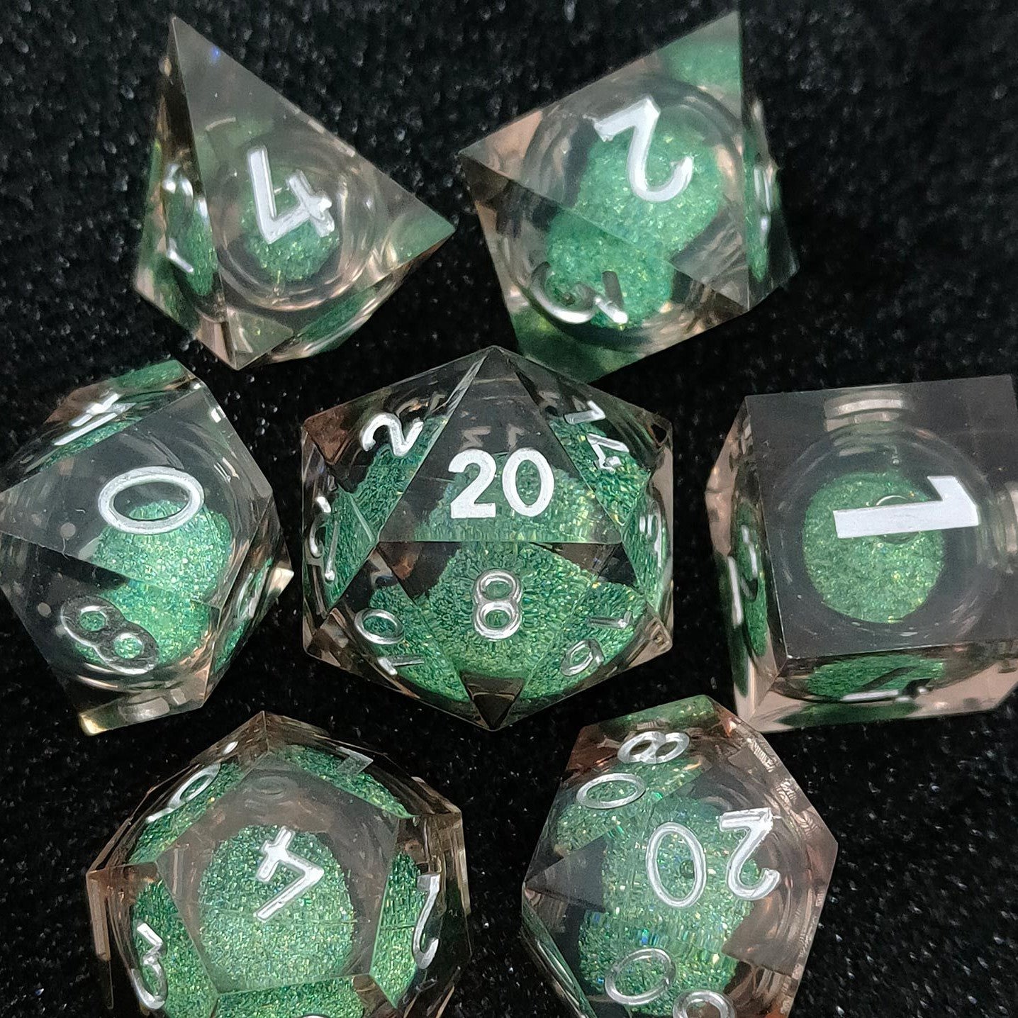 Straight Hair Resin Quicksand Dice